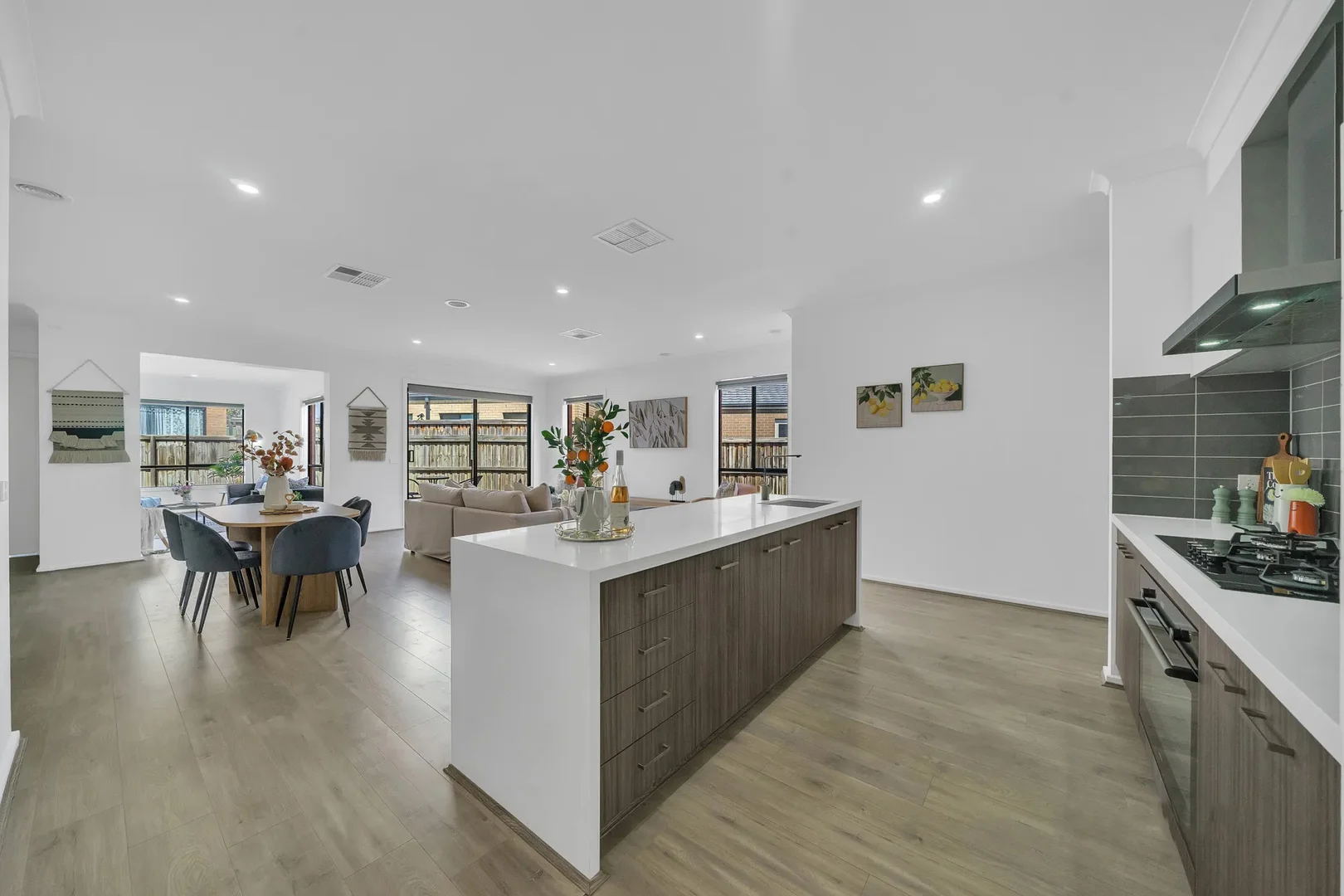 Additional image 9 of 4 Chutney Street, Manor Lakes VIC 3024
