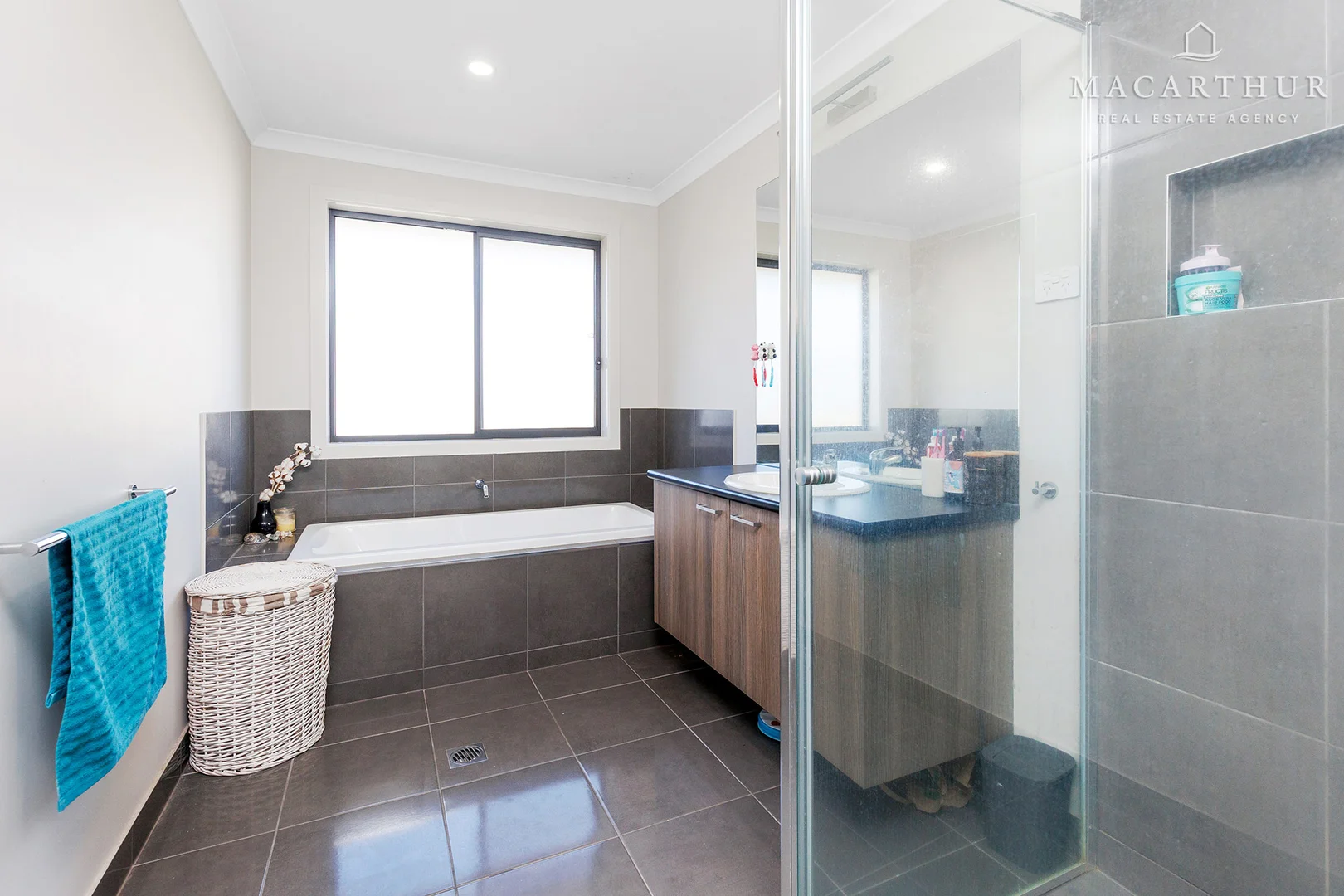 Additional image 23 of 3 Lee Way, Lloyd NSW 2650