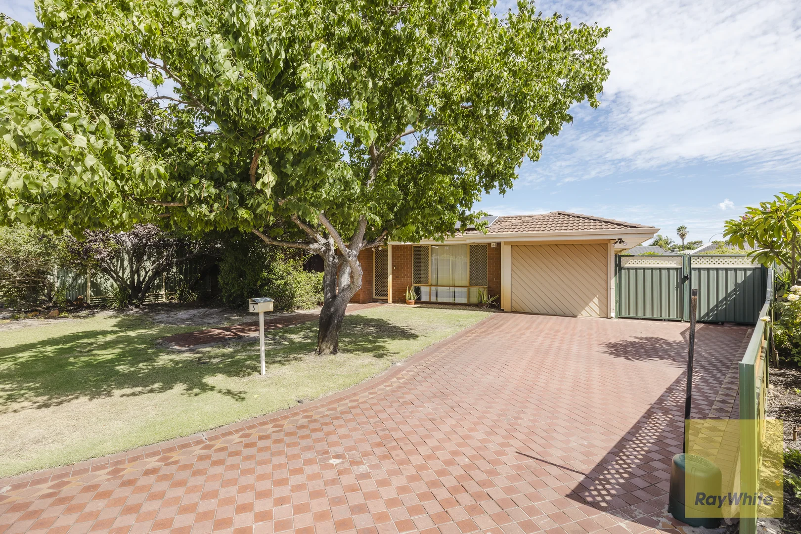 Additional image 2 of 3 Goldfinch Grove, Ballajura WA 6066