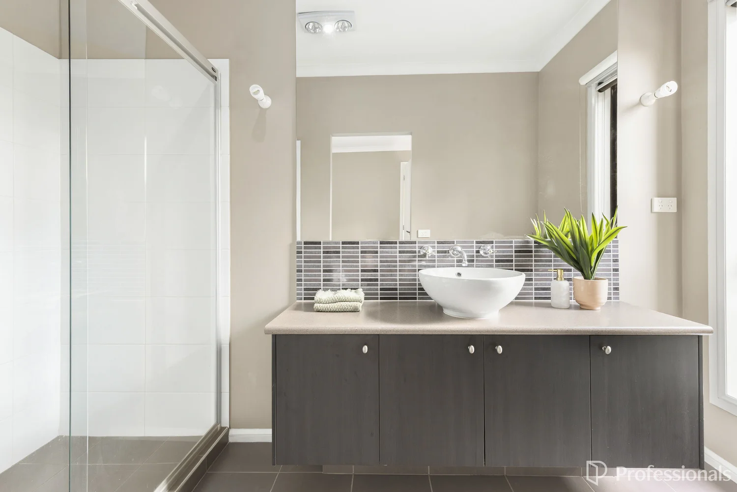 Additional image 28 of 15 Clementson Drive, Caroline Springs VIC 3023