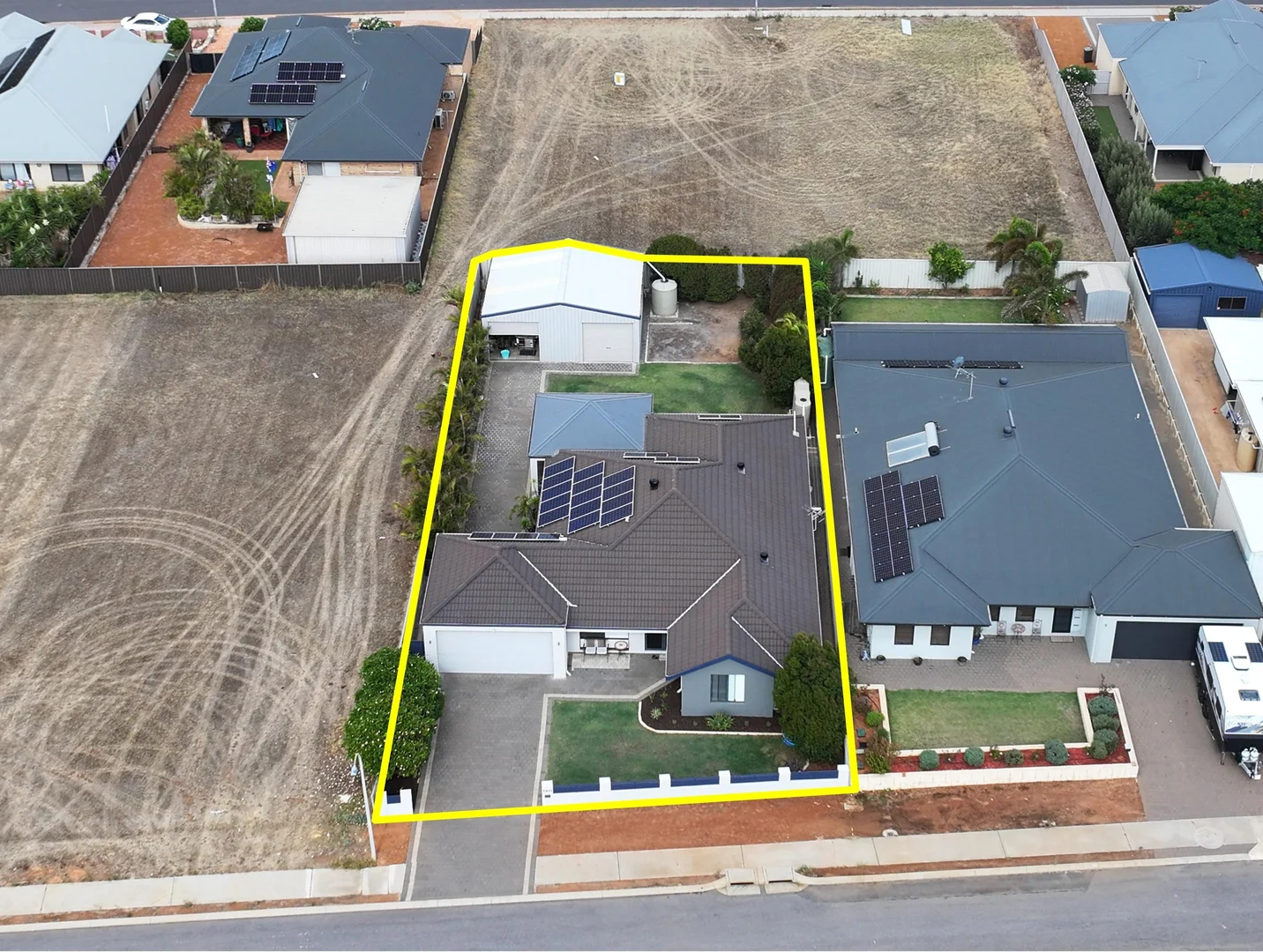 Additional image 24 of 10 Edwin Crescent, Bluff Point WA 6530