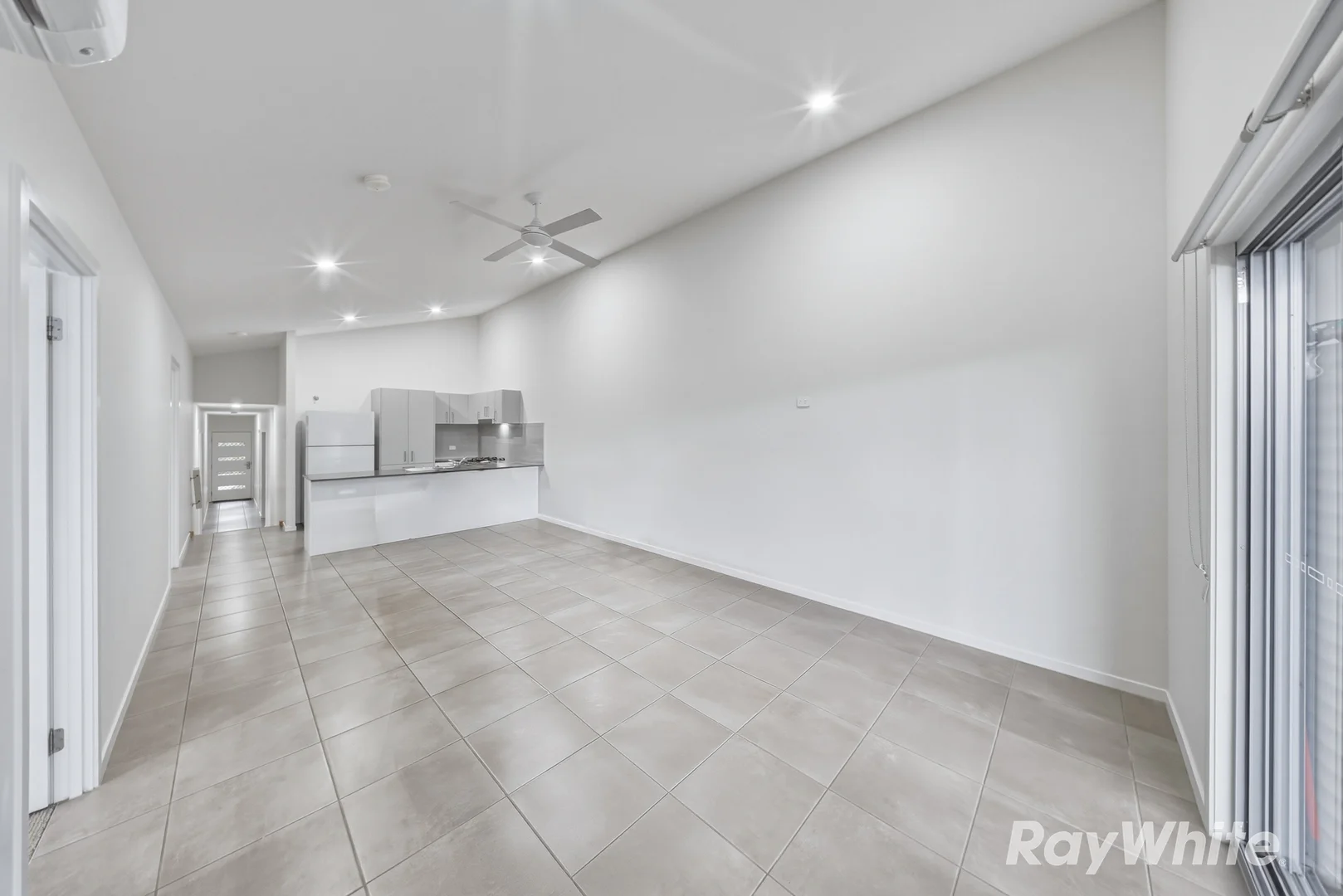 Additional image 6 of 2/188 Denton Park Drive, Aberglasslyn NSW 2320