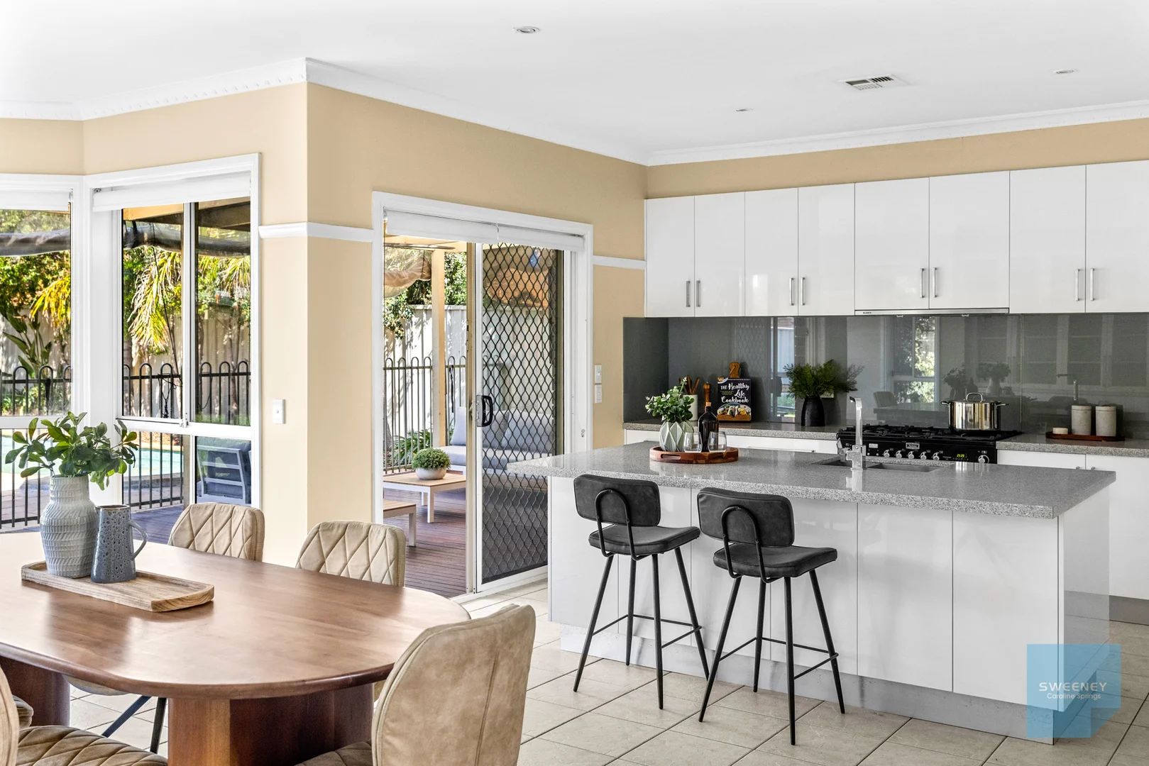 Additional image 6 of 2 Mokoan Close, Caroline Springs VIC 3023