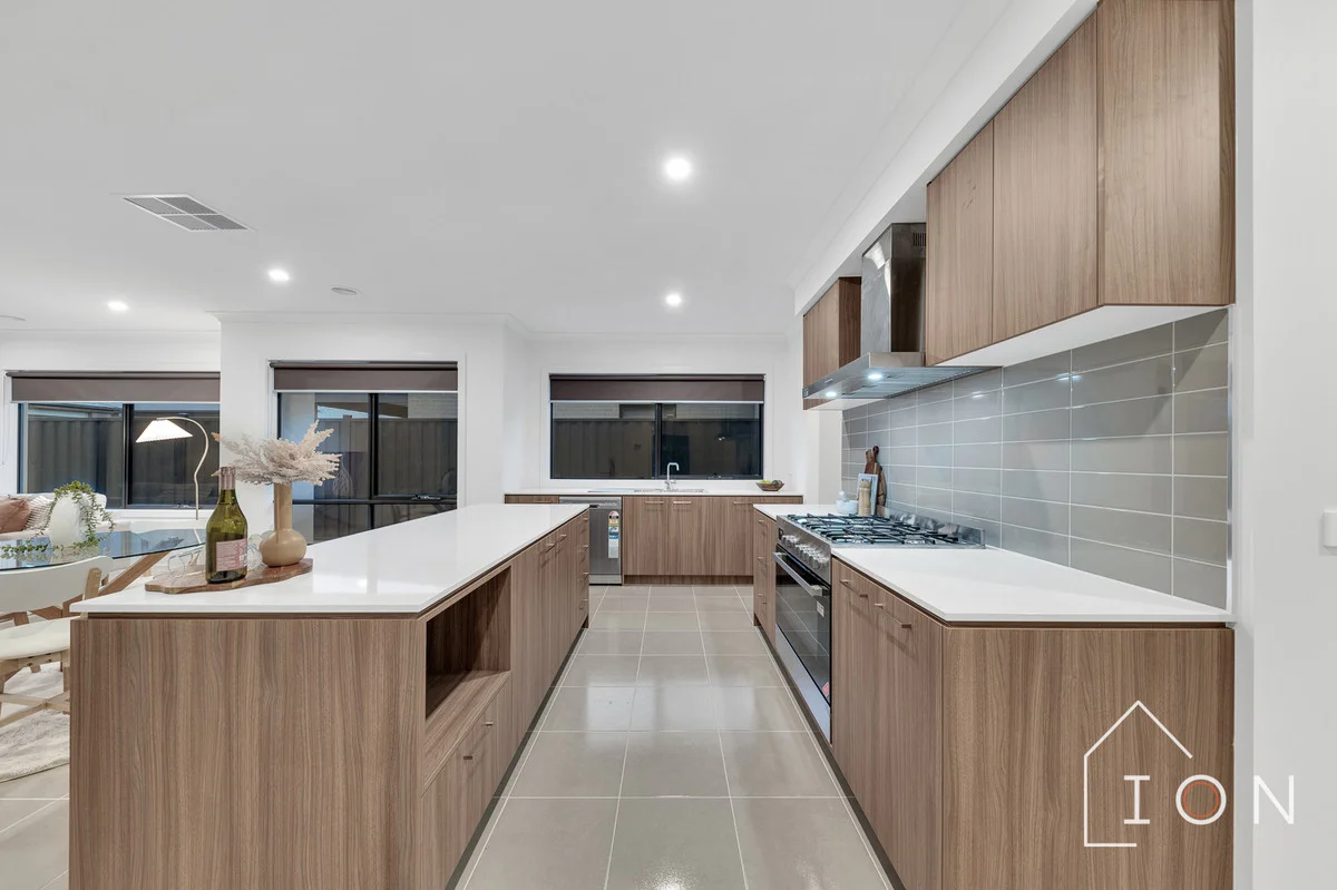 Additional image 4 of 16 Wonder Avenue, Clyde North VIC 3978