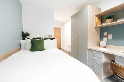 Auchinyell Road, Aberdeen AB10, Room to rent