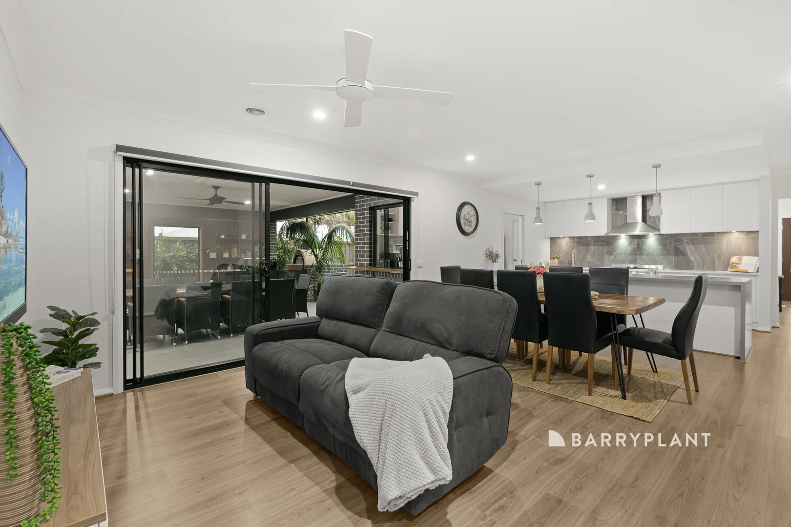 Additional image 10 of 4 Longview Road, Warragul VIC 3820