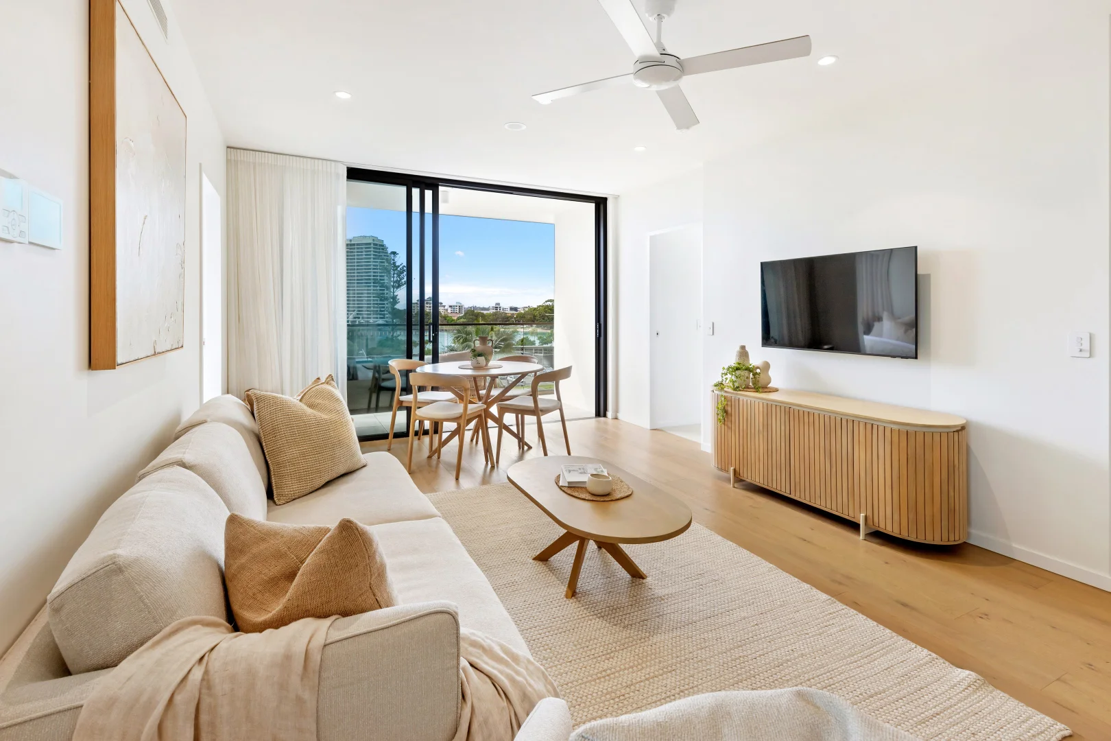 Additional image 3 of Level 4, 403/144 Marine Parade, Coolangatta QLD 4225