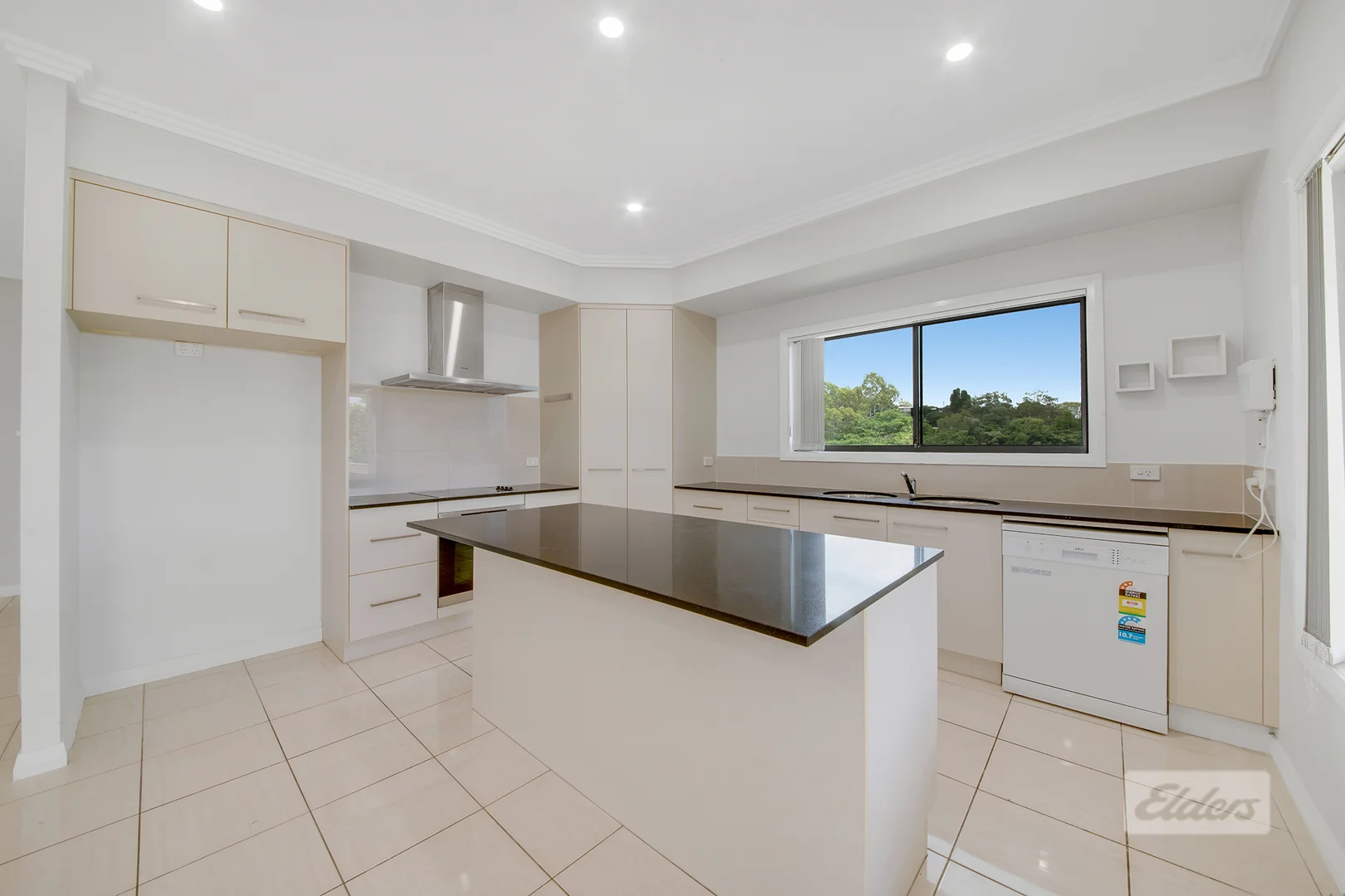 Additional image 4 of 27 Larcom Rise, West Gladstone QLD 4680