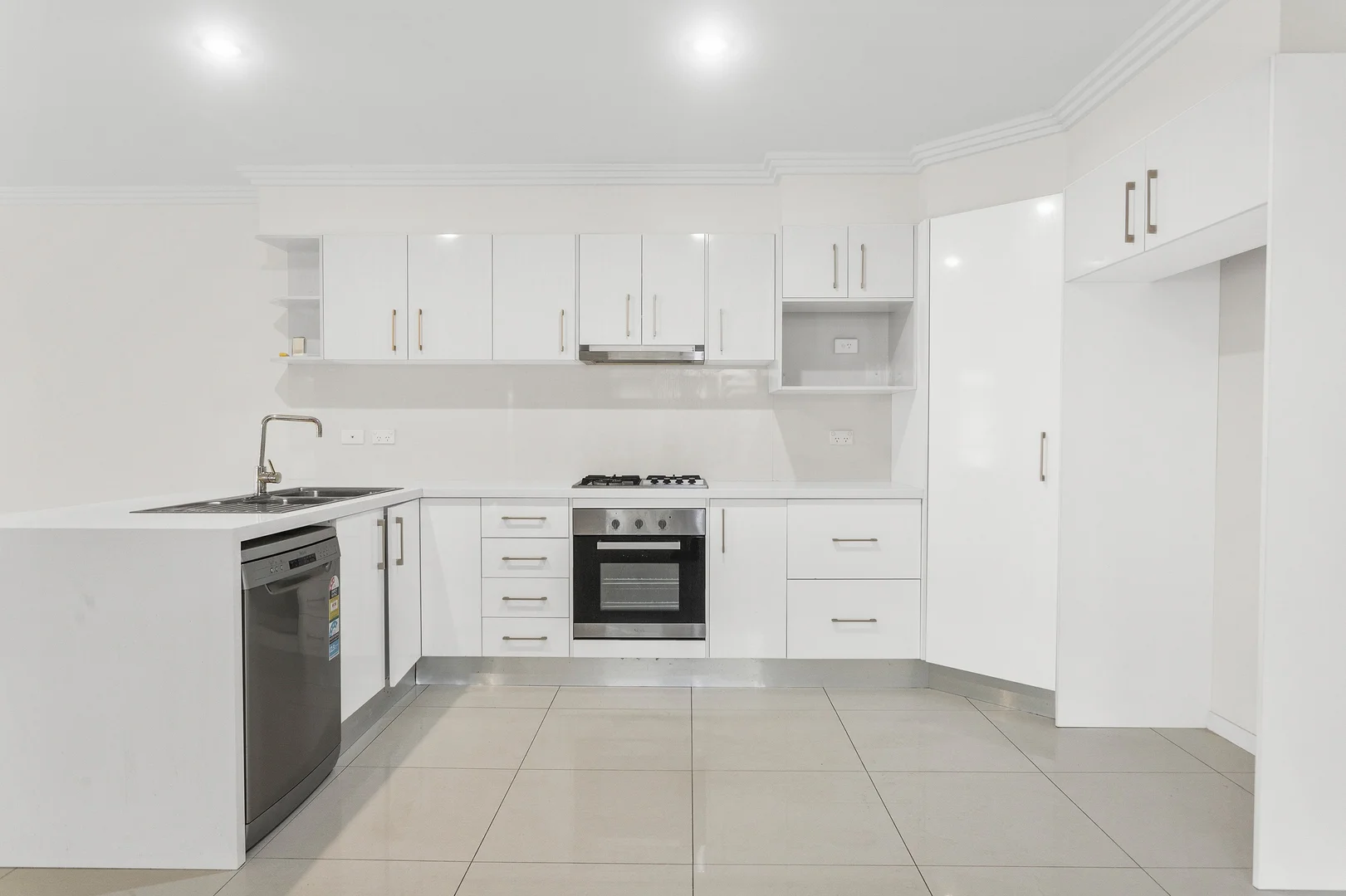 Additional image 2 of 2/3 Maple Street, Albion Park Rail NSW 2527