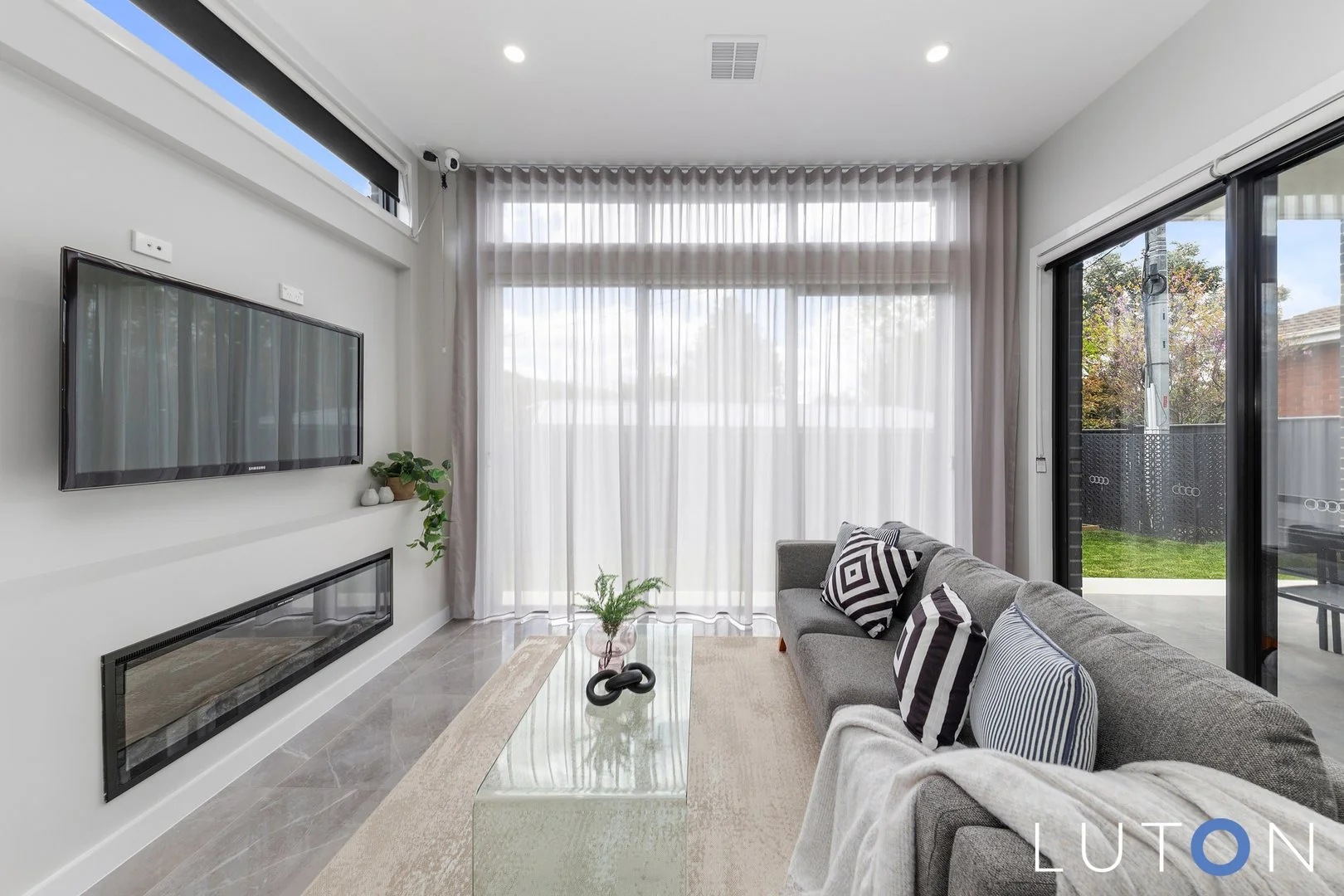 Additional image 7 of 38 MacLaurin Crescent, Chifley ACT 2606