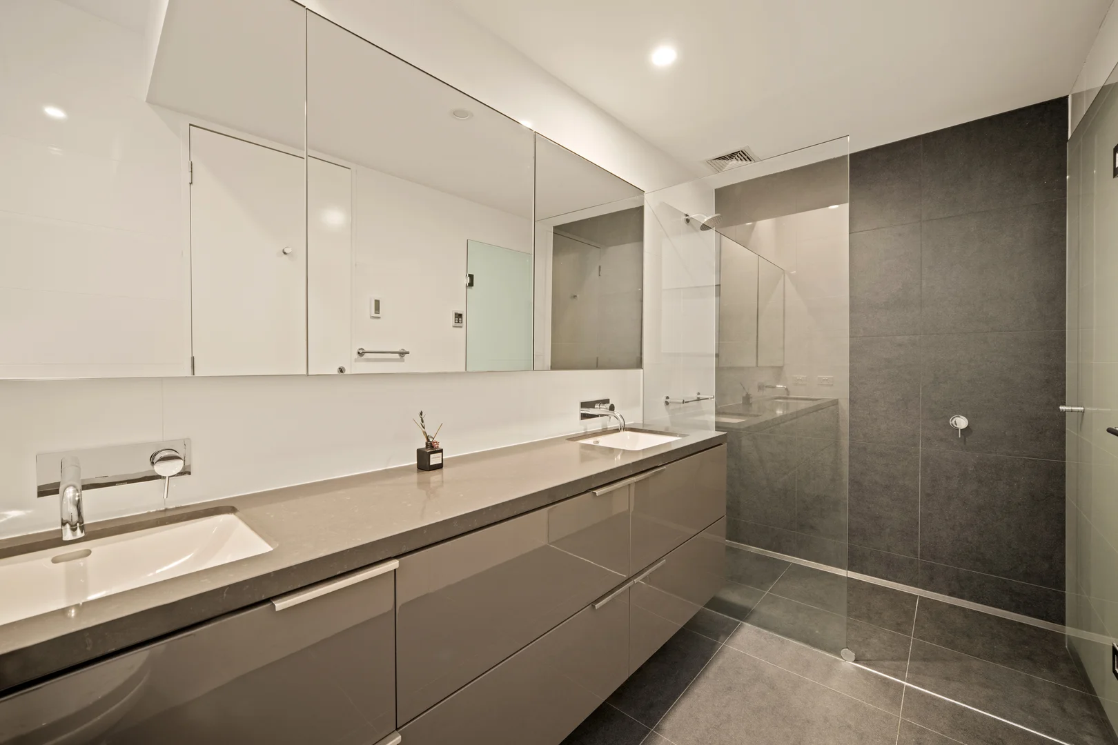 Additional image 11 of 30 Cypress Way, Kew VIC 3101