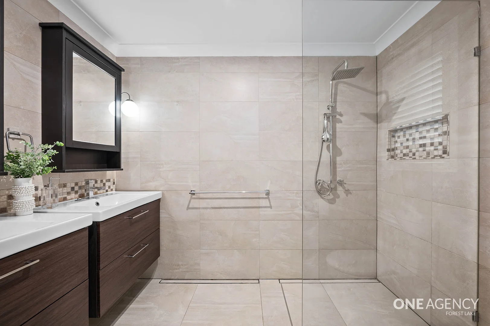 Additional image 16 of 11 Hervey Close, Forest Lake QLD 4078