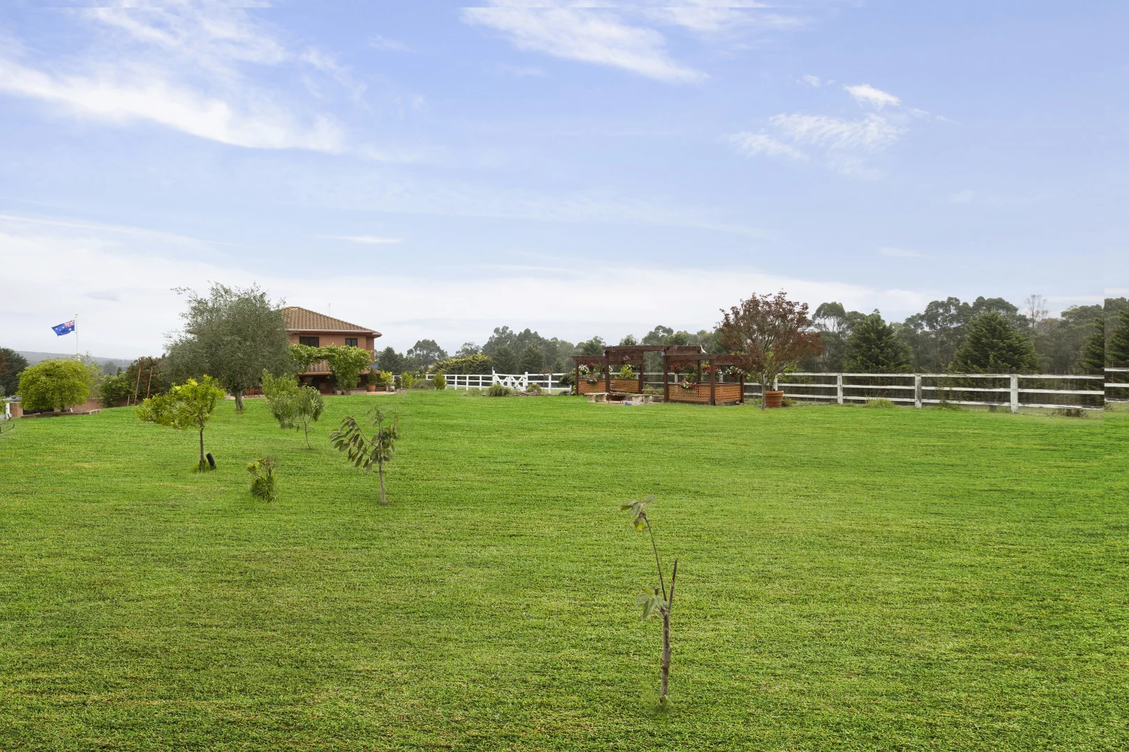 Additional image 31 of 4 Lakeview Close, Hidden Valley VIC 3756