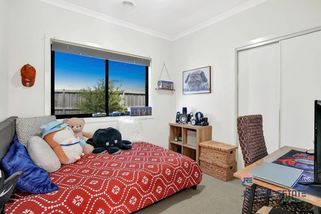 Additional image 9 of 8 Embleton Chase, Weir Views VIC 3338