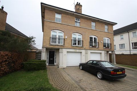 16 Berkeley Hall, Lisburn BT27