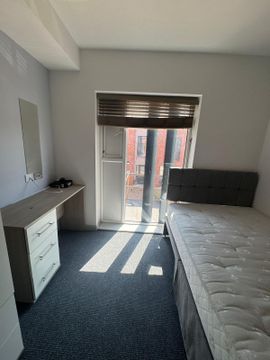 Coventry CV1, Room to rent