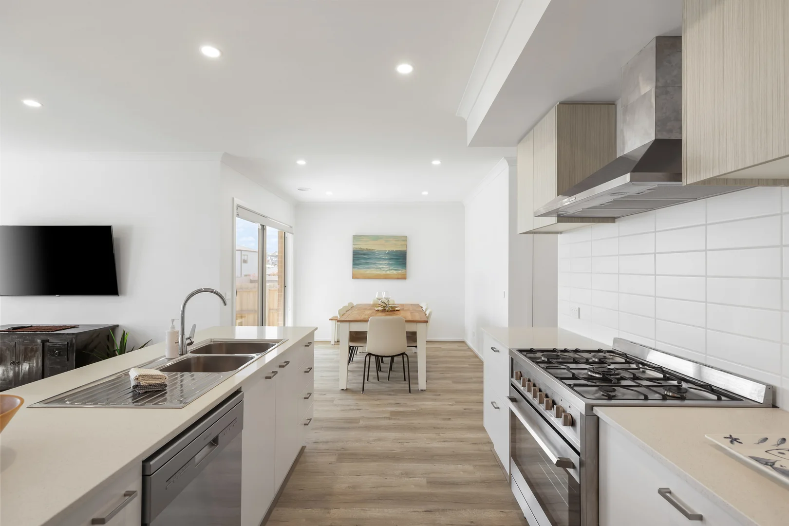 Additional image 9 of 2 Norling Way, San Remo VIC 3925