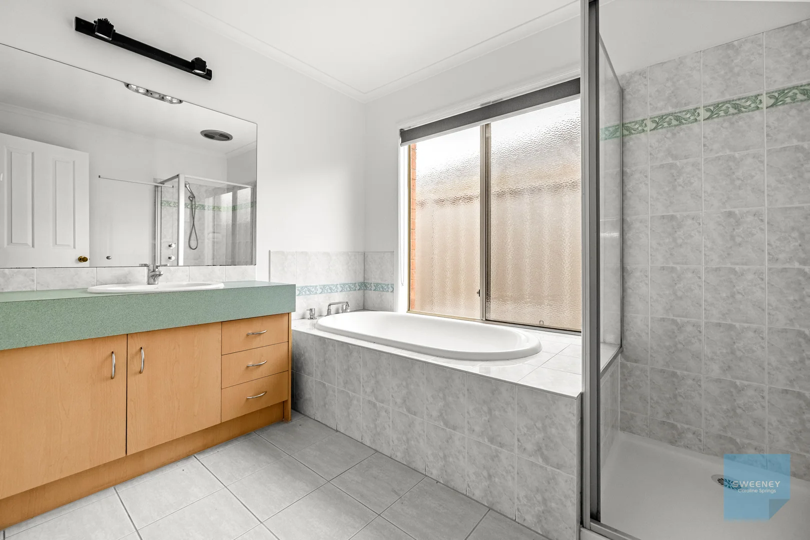 Additional image 10 of 5 Tamborine Way, Caroline Springs VIC 3023