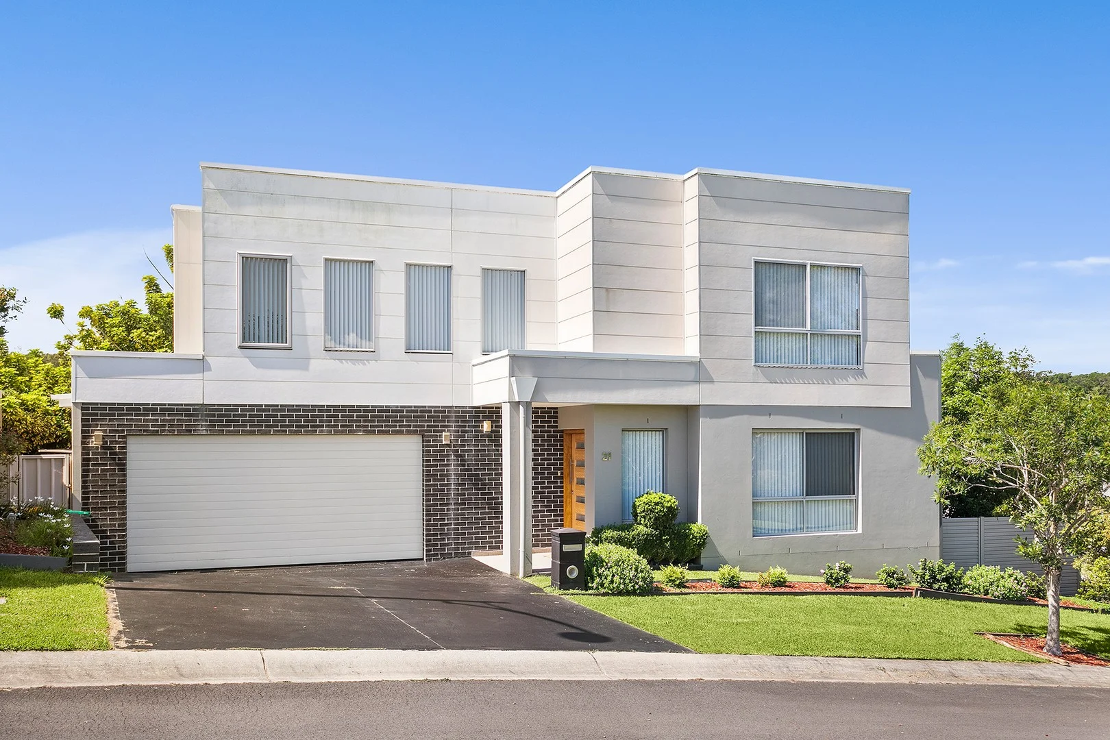 21 Augusta Parkway, Shell Cove NSW 2529
