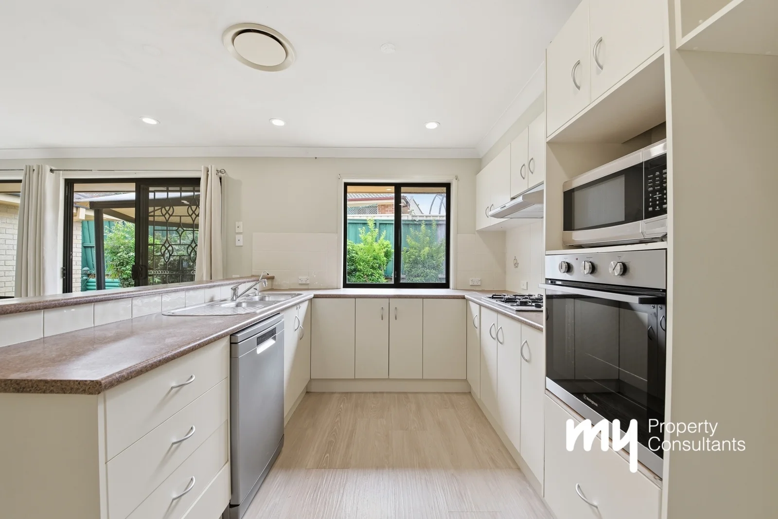 Additional image 7 of 52 The Kraal Drive, Blair Athol NSW 2560