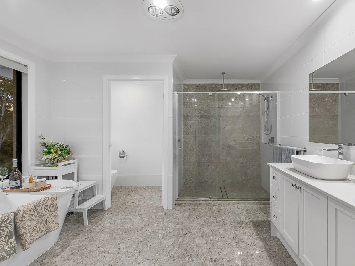 Additional image 17 of 4 La Belle Court, Westlake QLD 4074