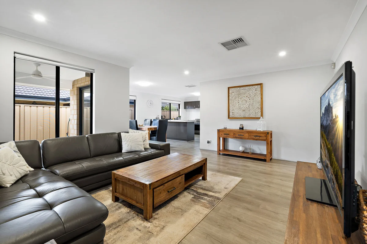 Additional image 6 of 33 Tipperary Bend, Canning Vale WA 6155