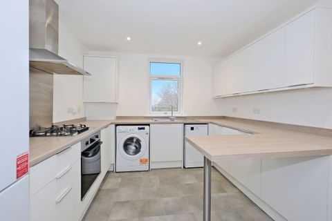 42 Fowler Avenue, Northfield, Aberdeen AB16