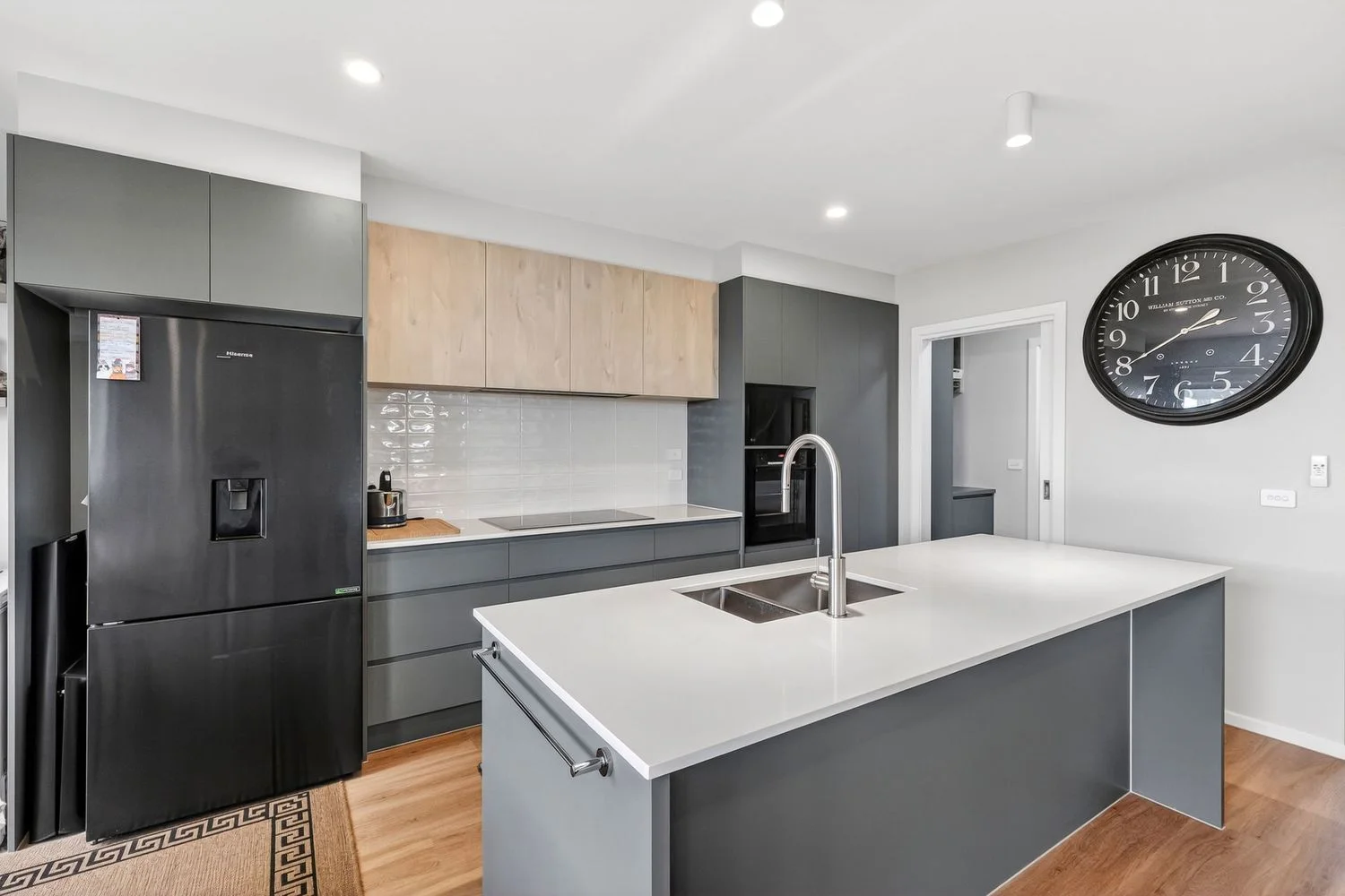 4 Spoonbill Street, St Leonards VIC 3223