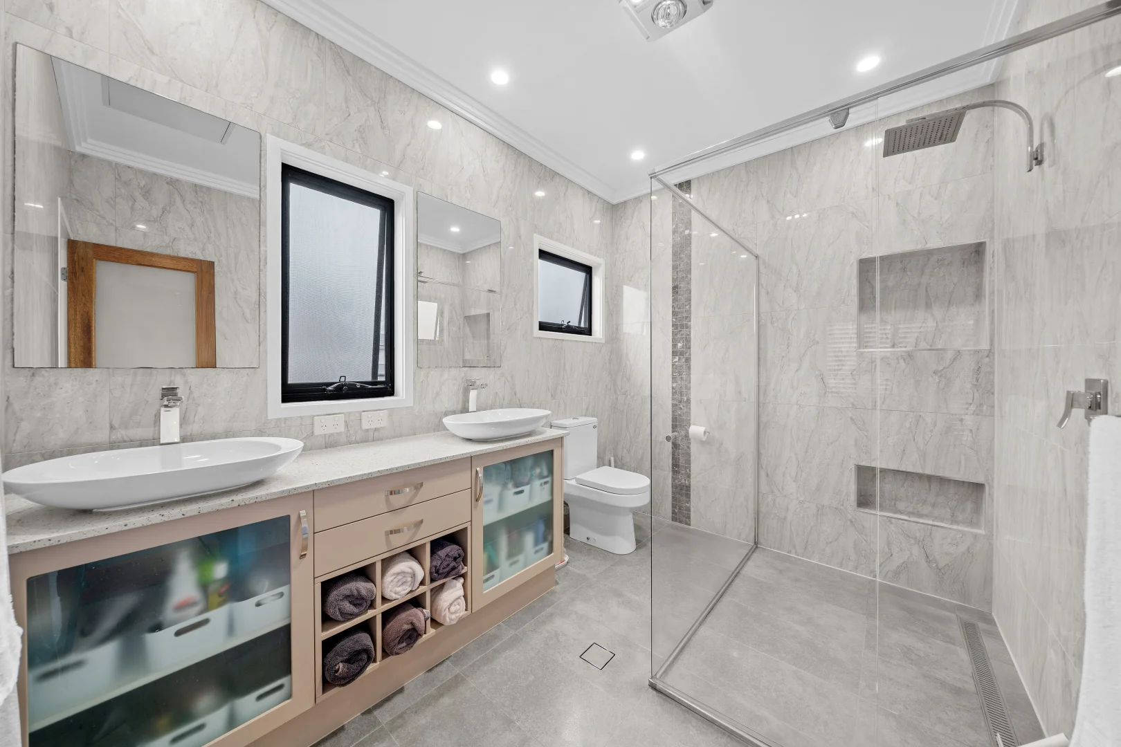 Additional image 11 of 2/13 Wynflo Street, Labrador QLD 4215