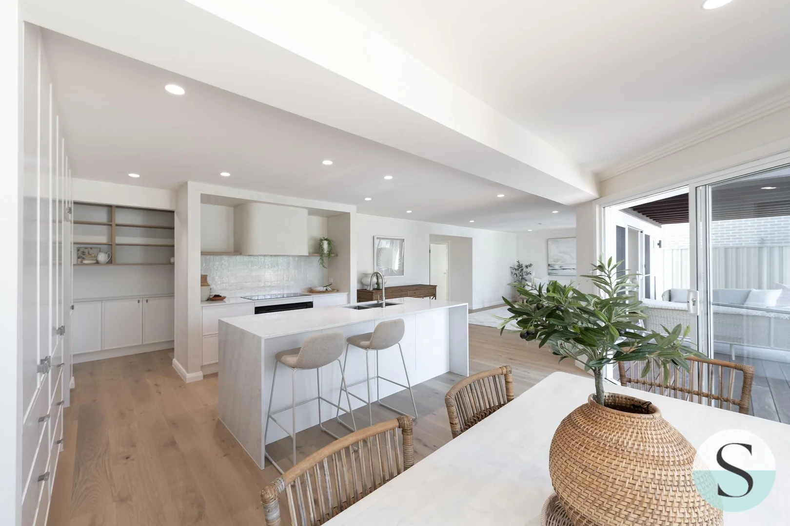 Additional image 11 of 87 Caves Beach Road, Caves Beach NSW 2281