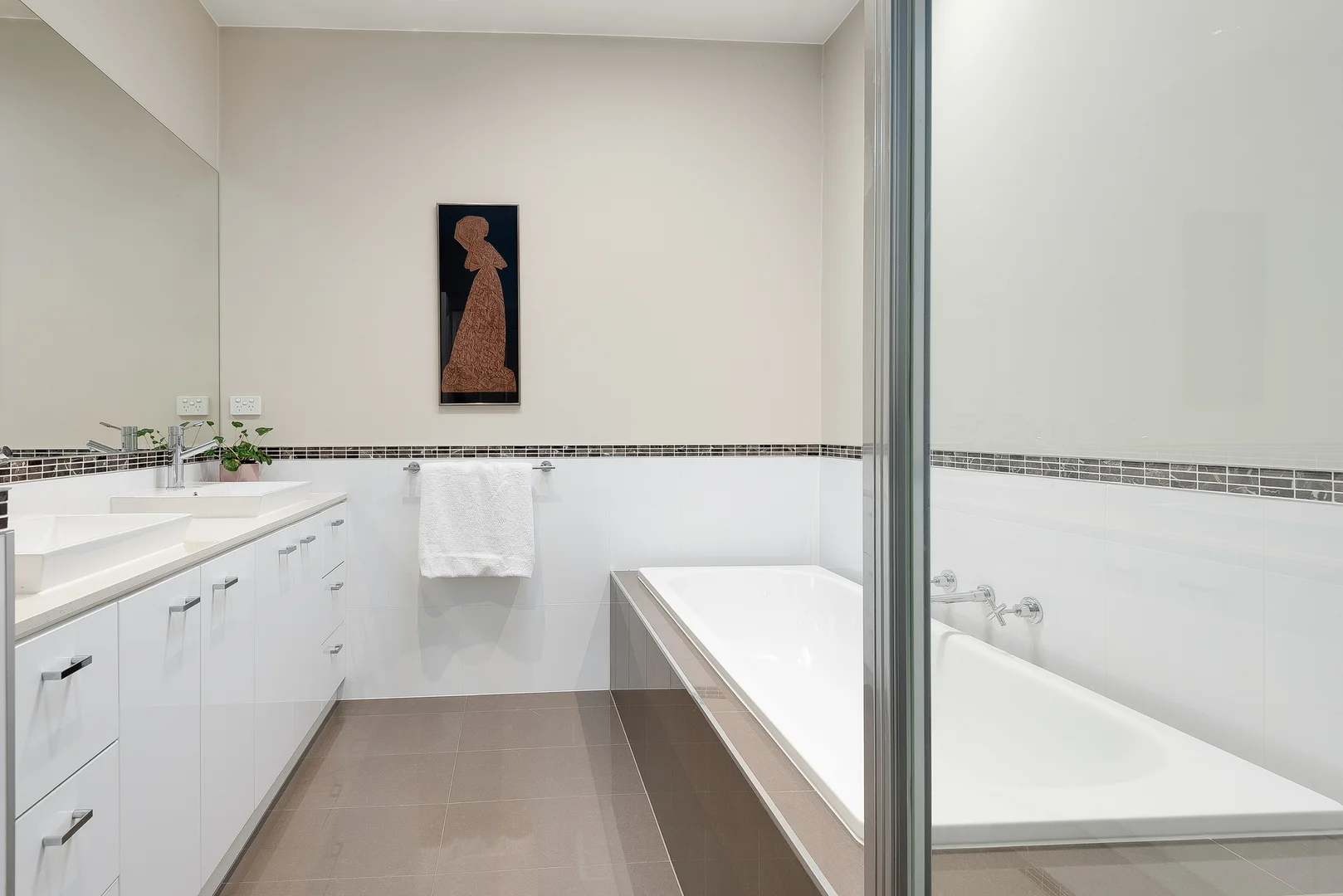 Additional image 9 of 1/14 Mary Street, Hamlyn Heights VIC 3215