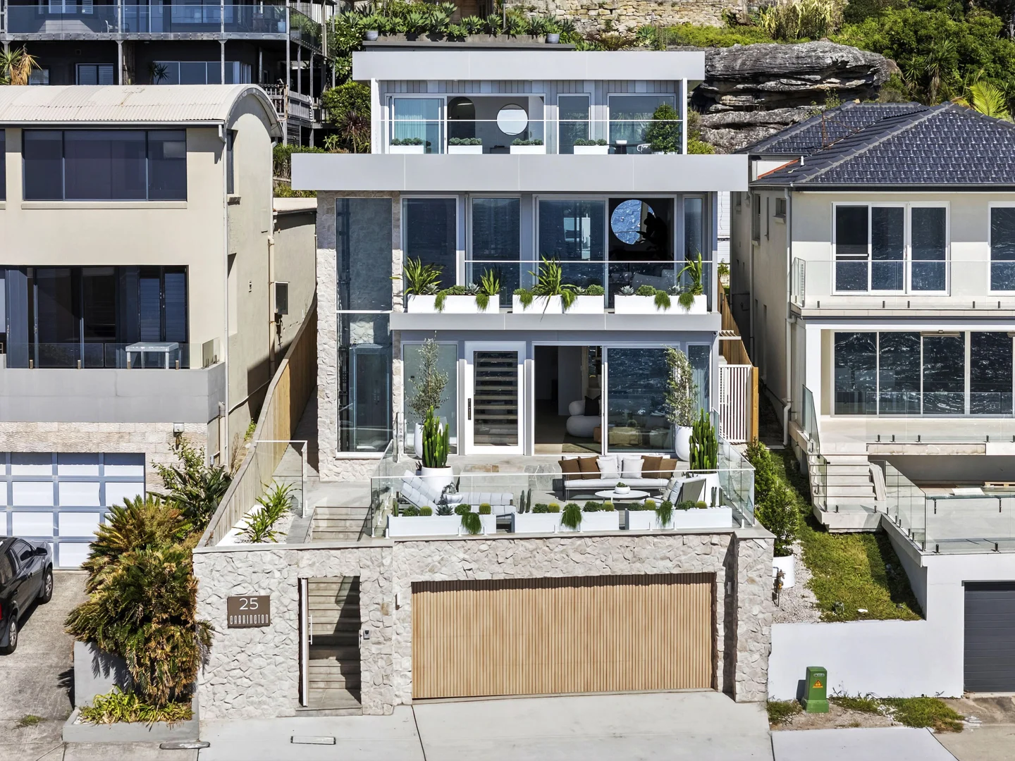 Additional image 34 of 25 Carrington Parade, Freshwater NSW 2096