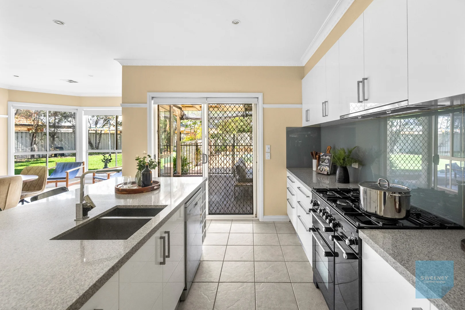 Additional image 4 of 2 Mokoan Close, Caroline Springs VIC 3023