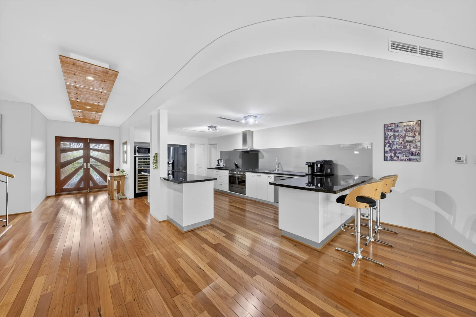 Additional image 6 of Dianella WA 6059