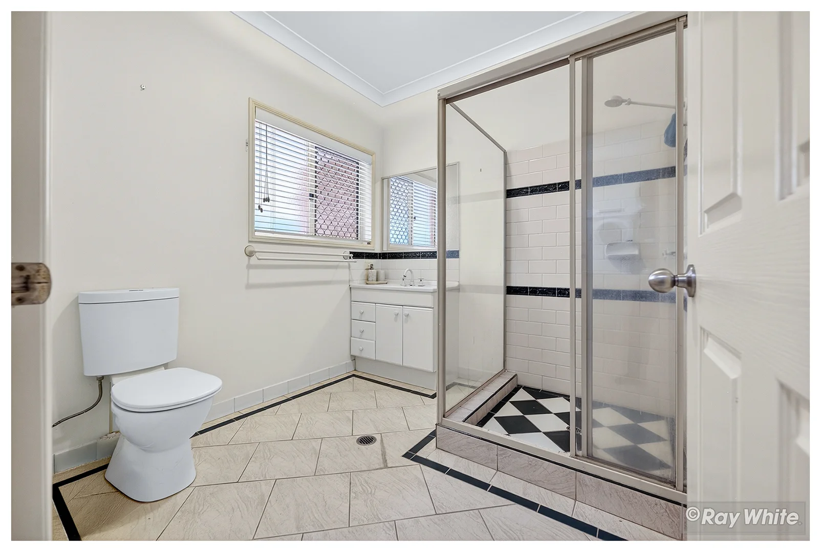 Additional image 59 of 32 Beaumont Drive, Frenchville QLD 4701