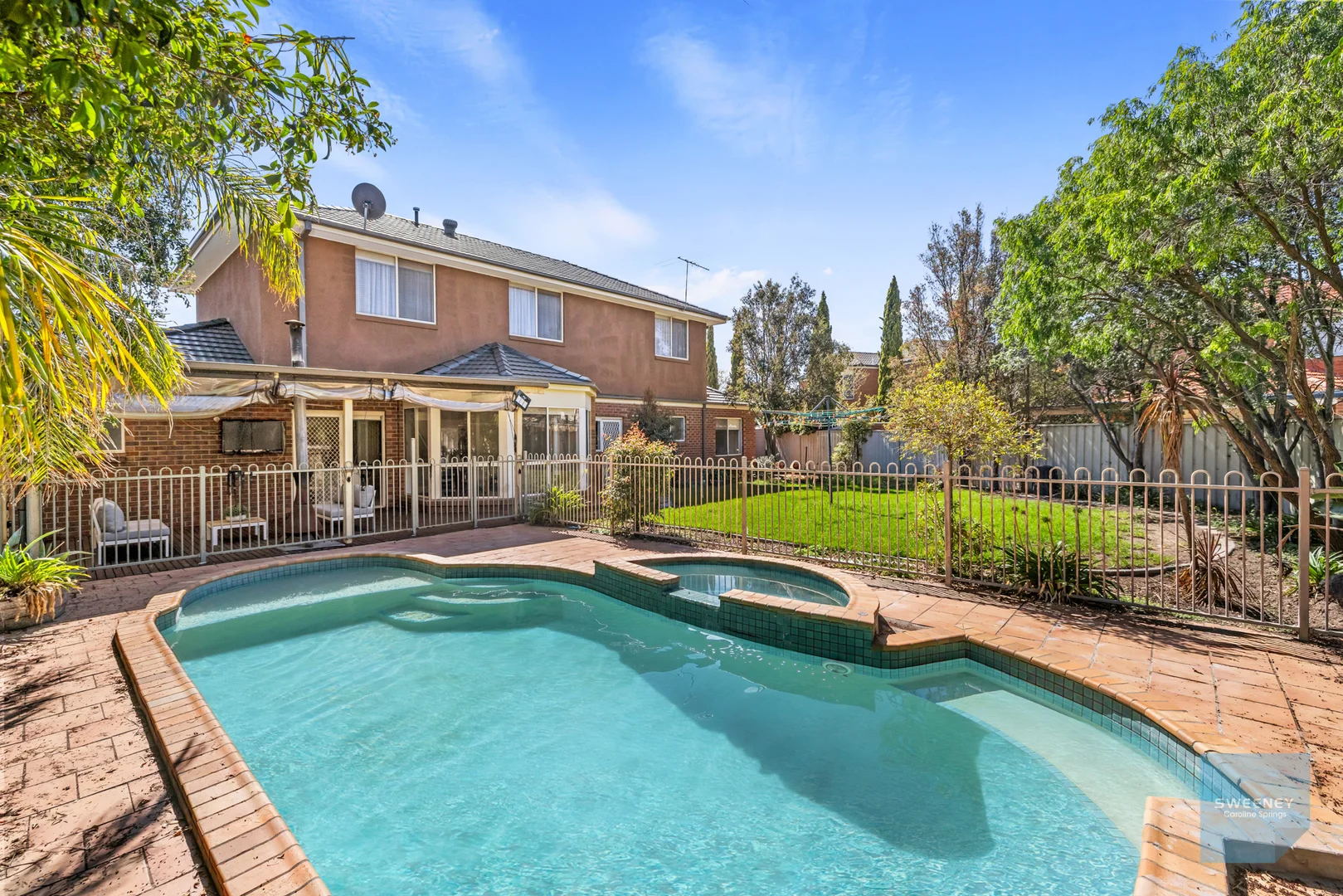 Additional image 23 of 2 Mokoan Close, Caroline Springs VIC 3023