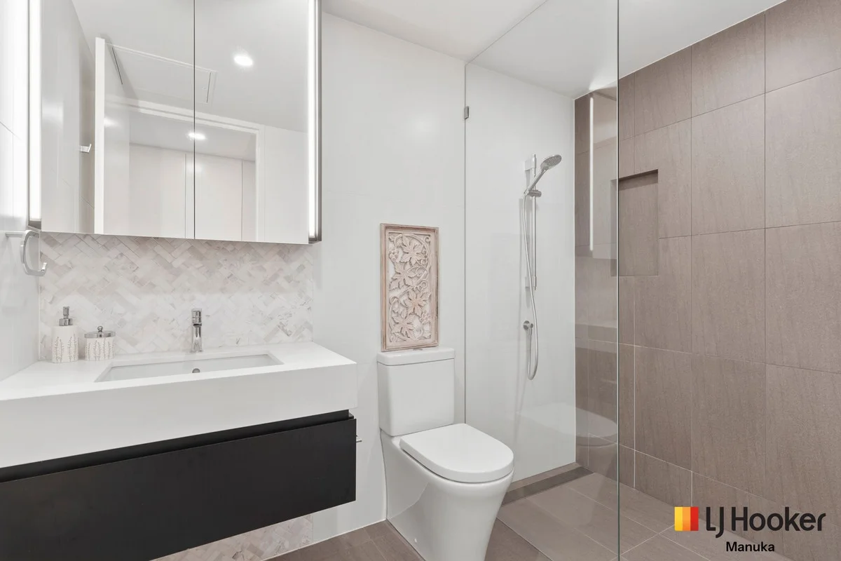 Additional image 13 of 30/7 State Circle, Forrest ACT 2603