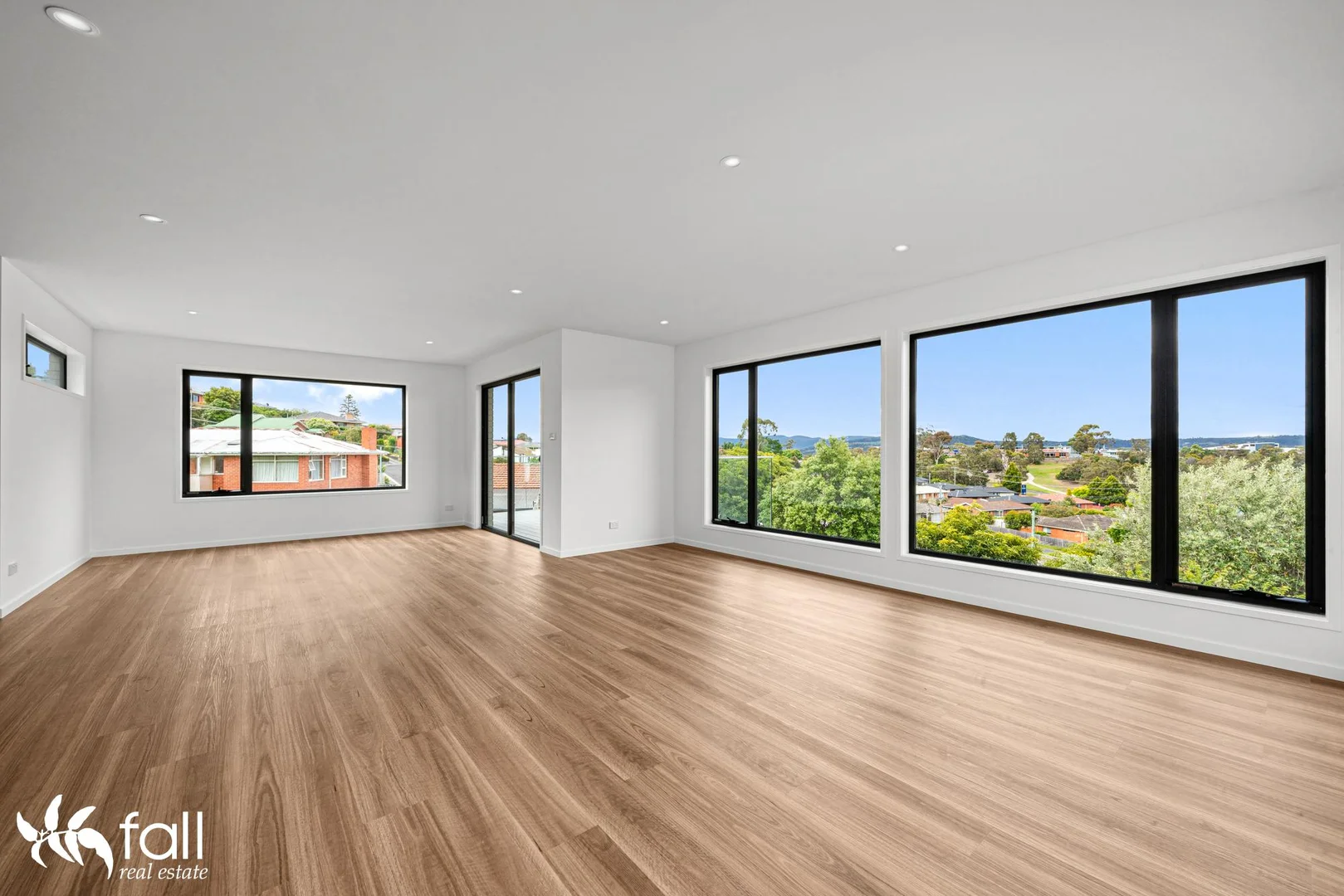 Additional image 9 of 3/41 Sunshine Road, Austins Ferry TAS 7011