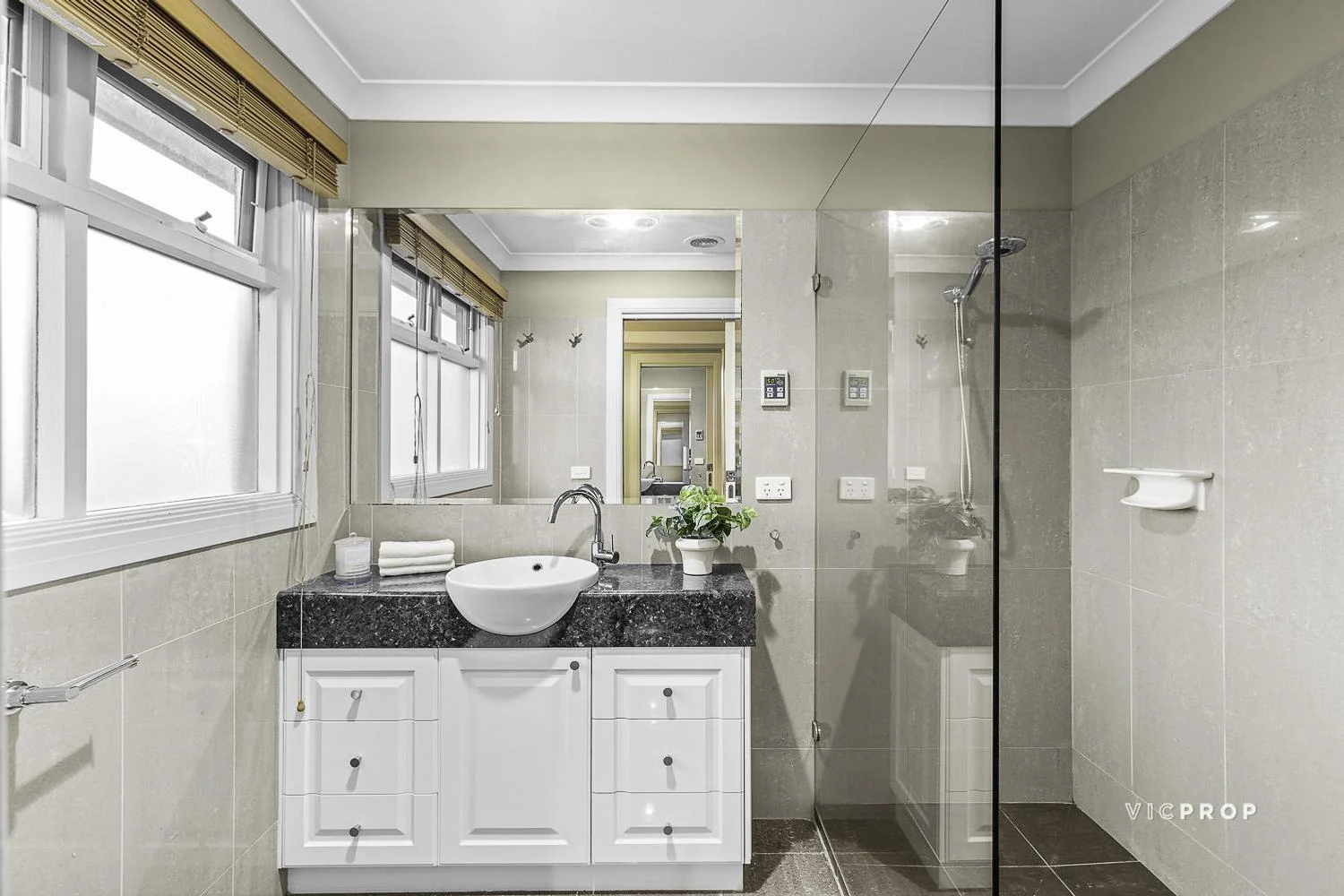 Additional image 12 of 193A Banksia Street, Ivanhoe VIC 3079