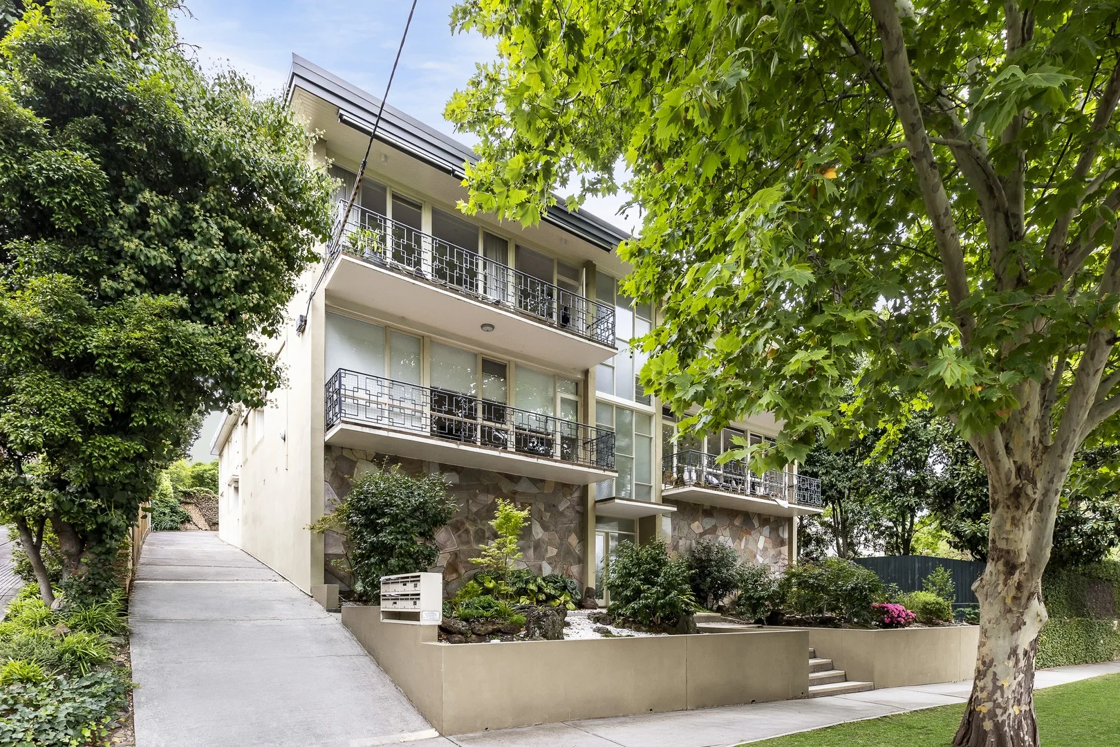 Additional image 10 of 6/50 Grange Road, Toorak VIC 3142