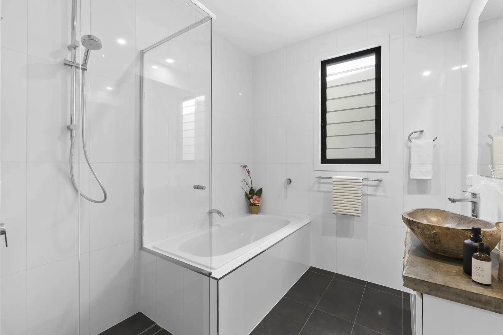 Additional image 14 of 19 Victoria Crescent, Toowong QLD 4066