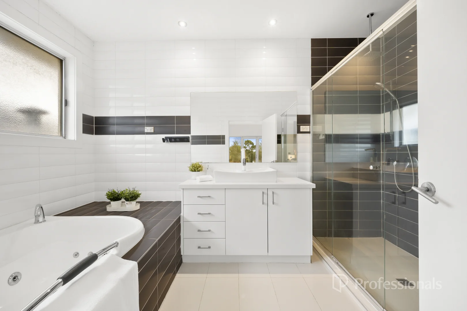 Additional image 16 of 36 Middle Park Drive, Point Cook VIC 3030