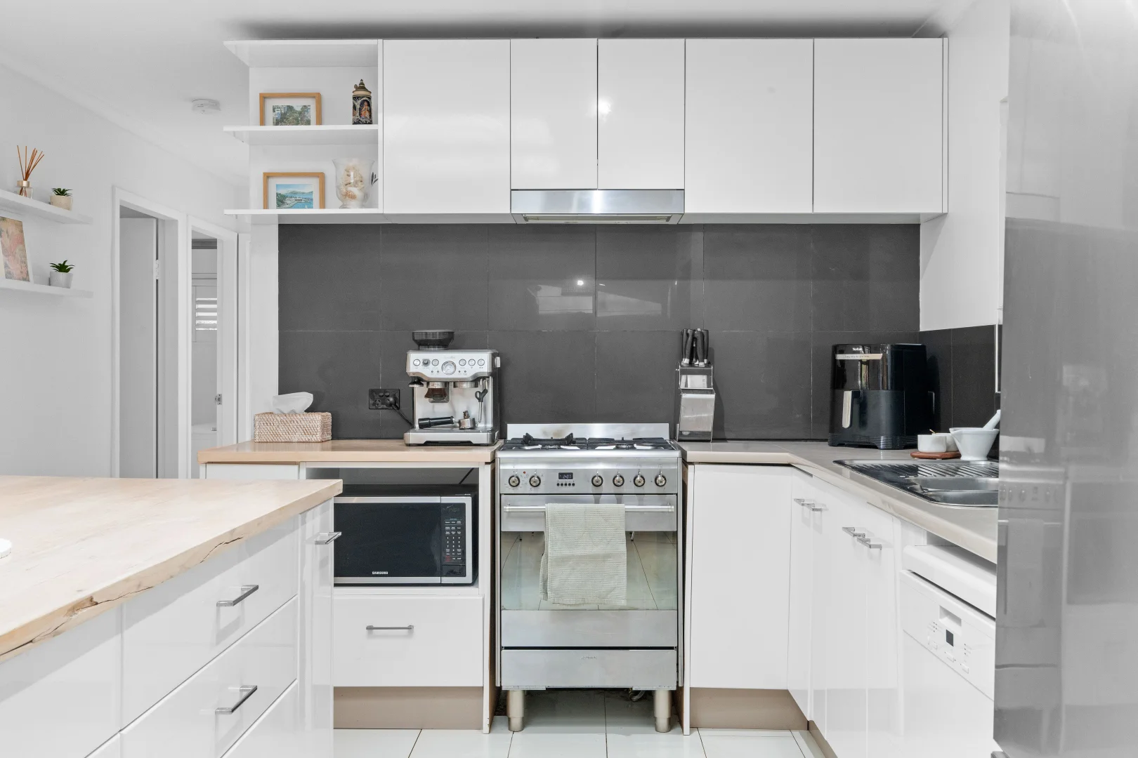 Additional image 3 of 15 Talasea Street, Trinity Beach QLD 4879