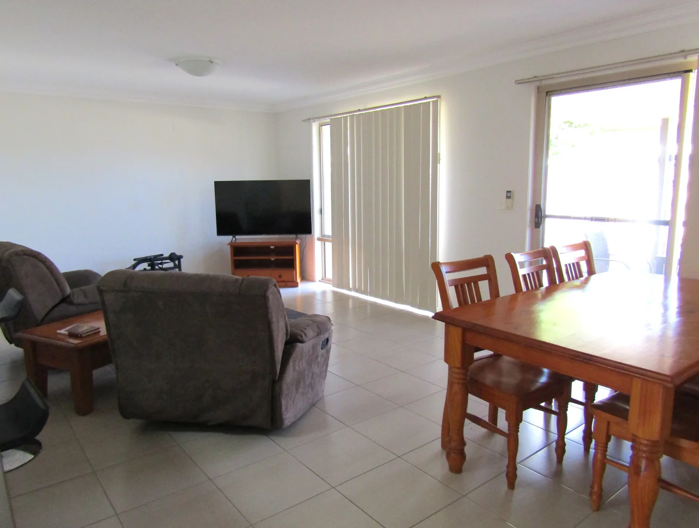 Additional image 22 of 1 & 2/26 Deacon Drive, Blackwater QLD 4717