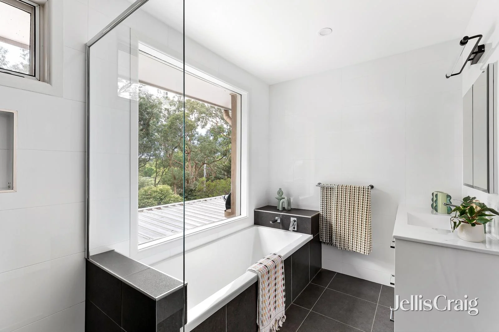 Additional image 13 of 110 Mackelroy Road, Plenty VIC 3090