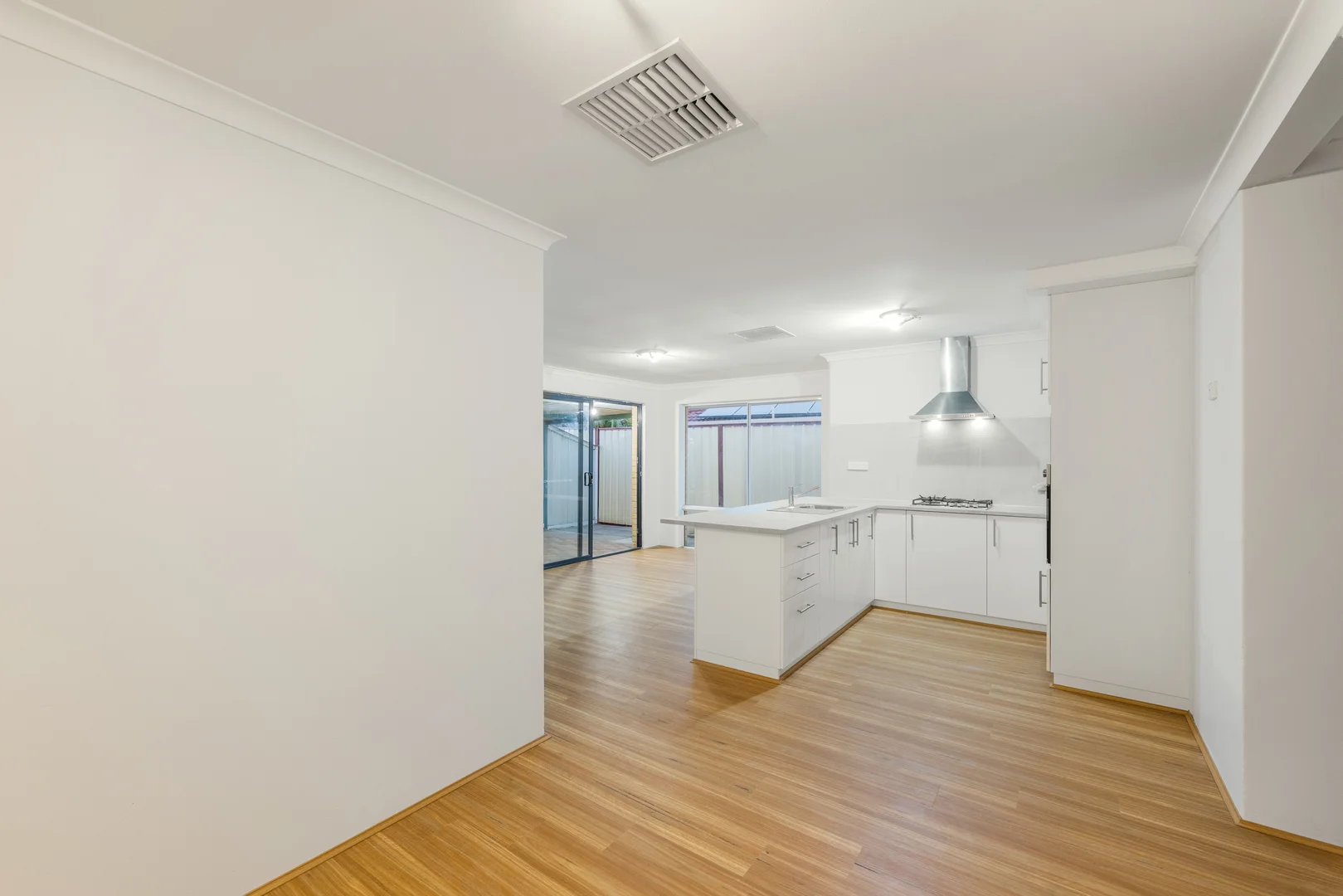 Additional image 7 of 3 Kingfisher View, Brookdale WA 6112