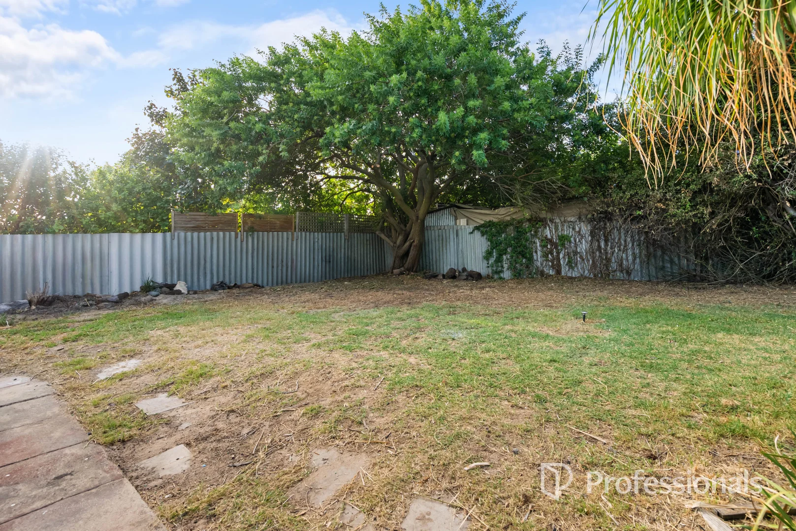 Additional image 15 of 15 Darile Street, Hillman WA 6168