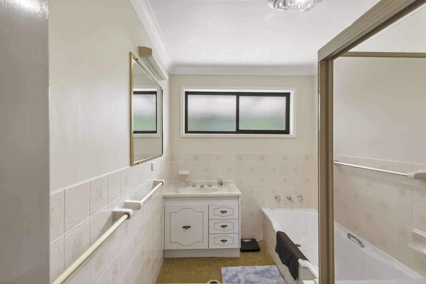 Additional image 10 of 4 Thunderbolts Way, Uralla NSW 2358