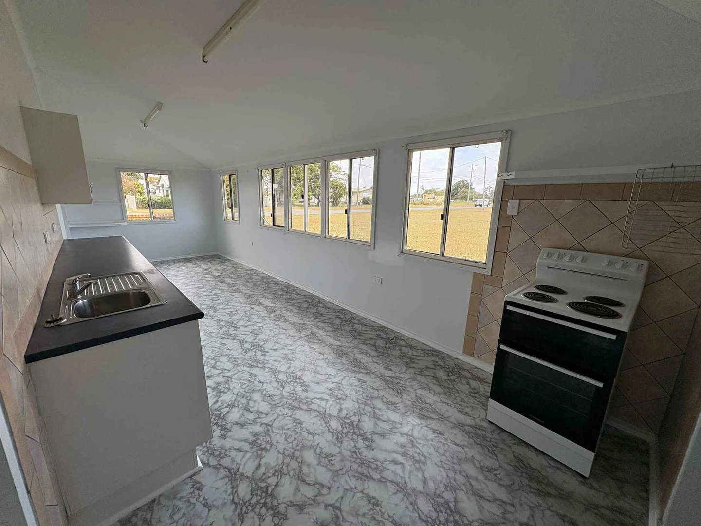 Additional image 2 of 37 Power Street, Baralaba QLD 4702