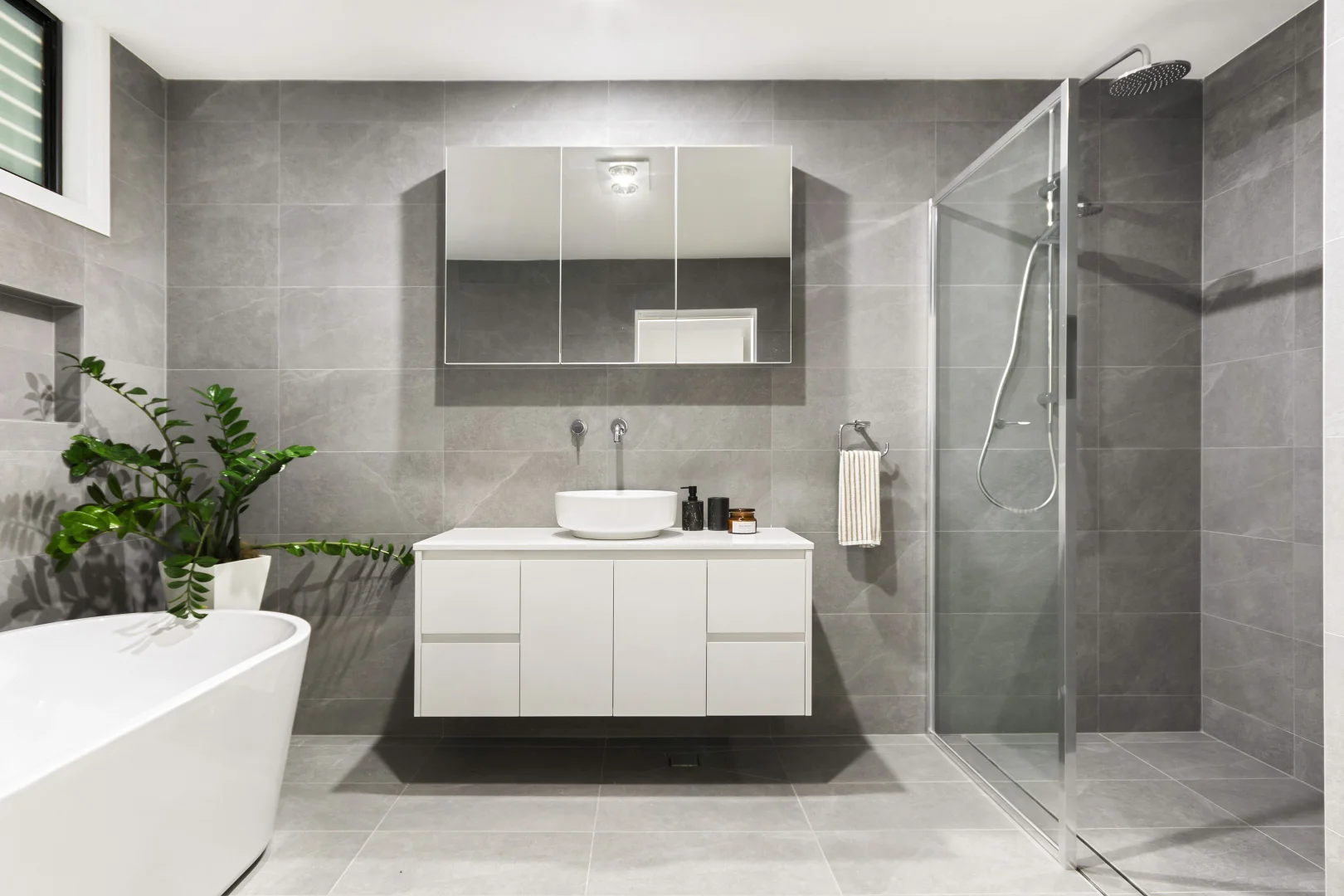 Additional image 10 of 1 & 2/70 Evescourt Road, New Lambton NSW 2305